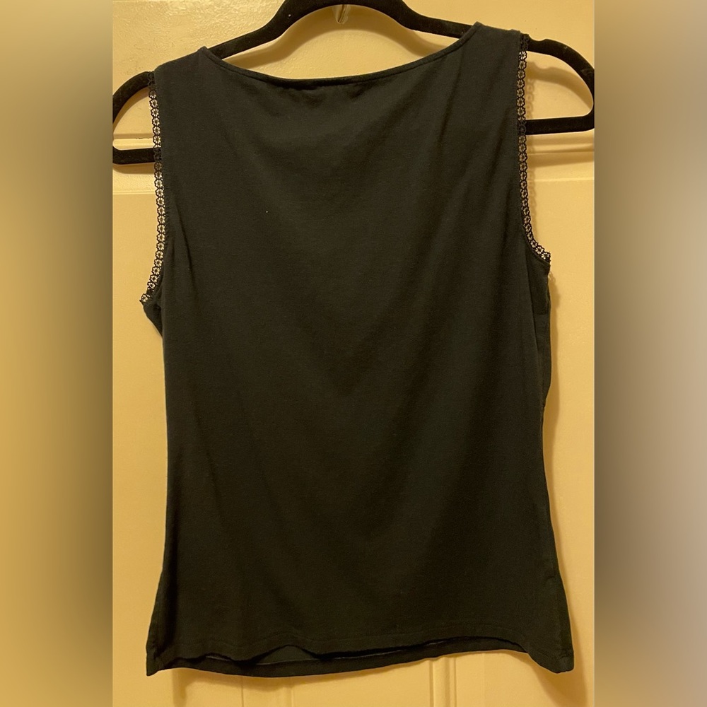 Ann Taylor Pullover Sleeveless Top in Black with Lace Trim Size M - Picture 2 of 4